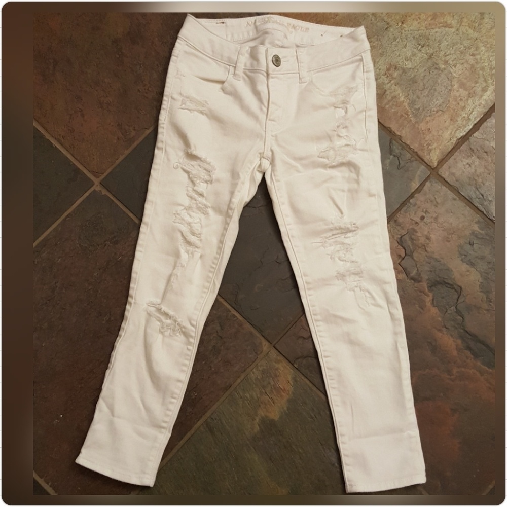 AE Destroyed Crop Jeggings